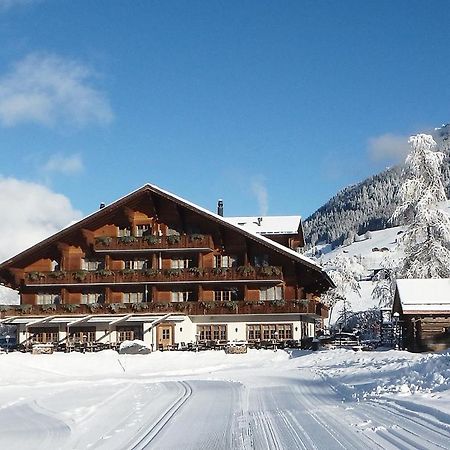 Hotel Alpenland Gstaad Exterior foto